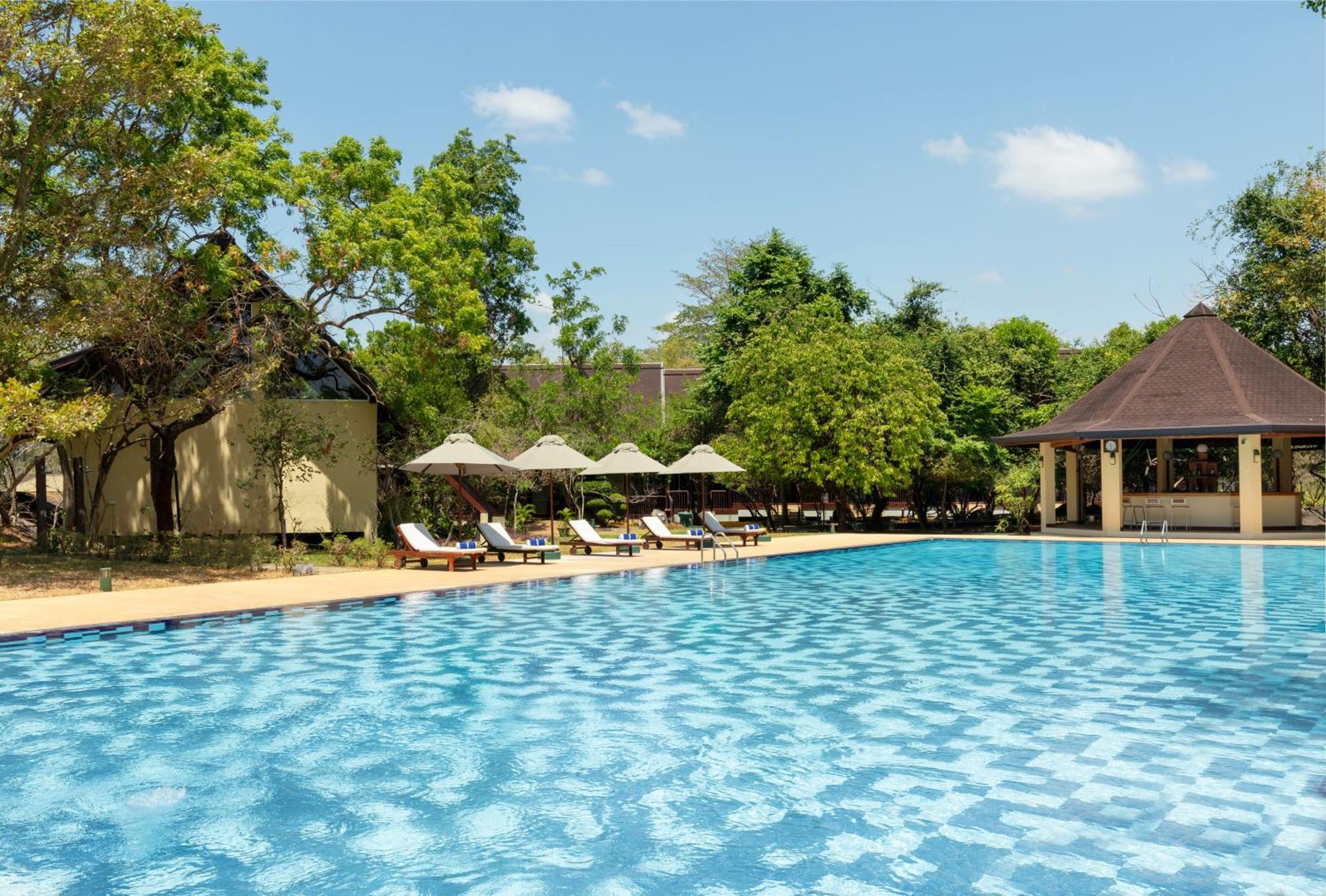 Occidental Paradise Dambulla Сигирия Экстерьер фото