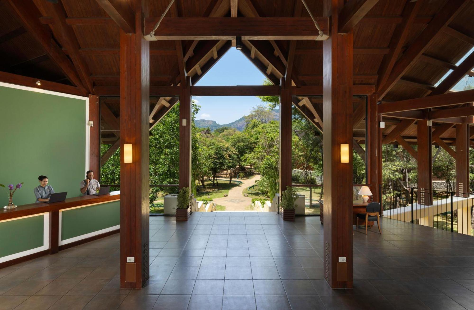 Occidental Paradise Dambulla Сигирия Экстерьер фото