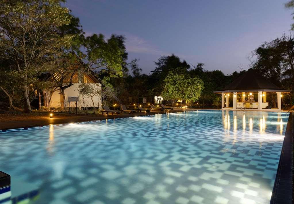 Occidental Paradise Dambulla Сигирия Удобства фото